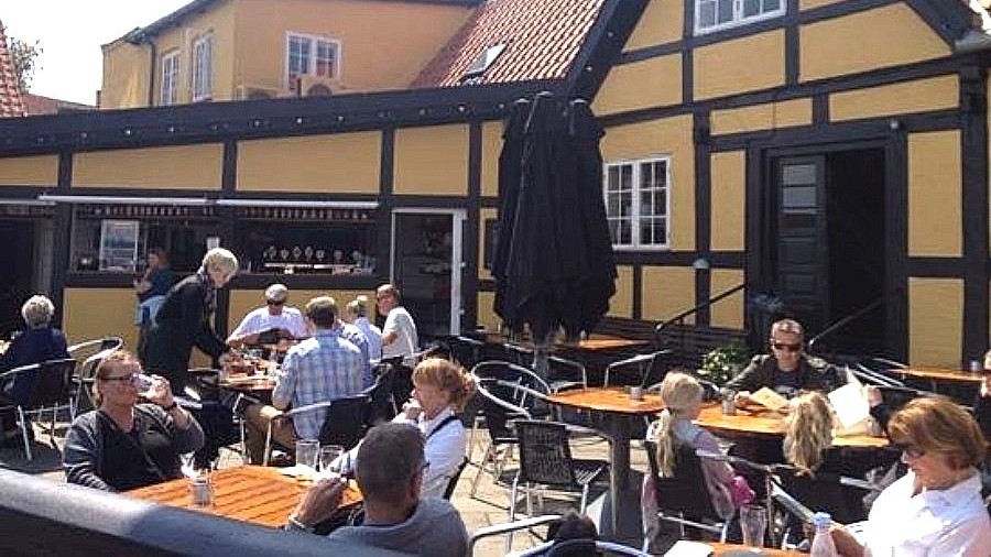Cafe Klint �ger overskuddet markant