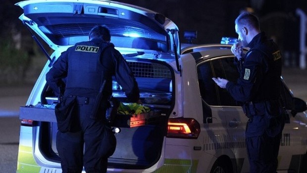 Fredag 5-6-26 - 10:08 Beruset biltyv anholdt efter uheld i Boderne