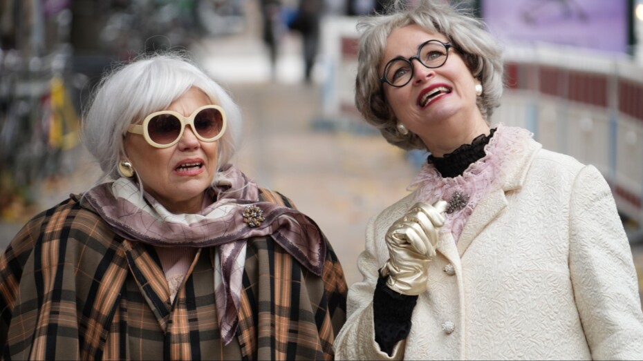 Sofie Stougaard og Vicki Berlin g�ster R�nne Theater