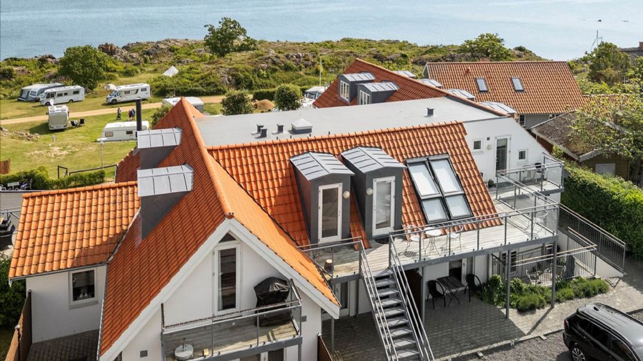 Panoramaudsigt til �sters�en og Christians�