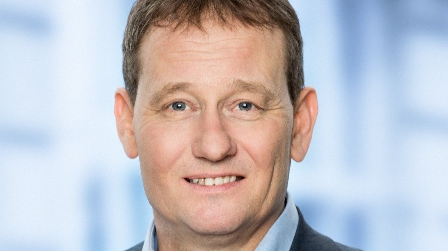 Venstres folkevalgte bidrager til valgkassen