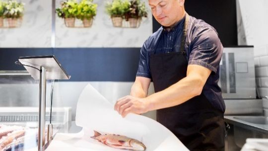 S�dan ser du, om fisken er frisk