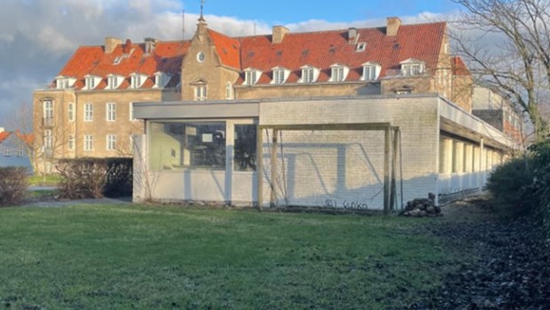 Onsdag 8-7-26 - 11:36 Slottet i R�nne �gede millionoverskuddet