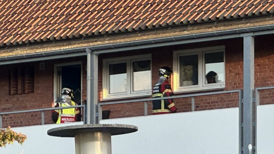 Brandv�sen rykkede ud til r�g fra lejlighed