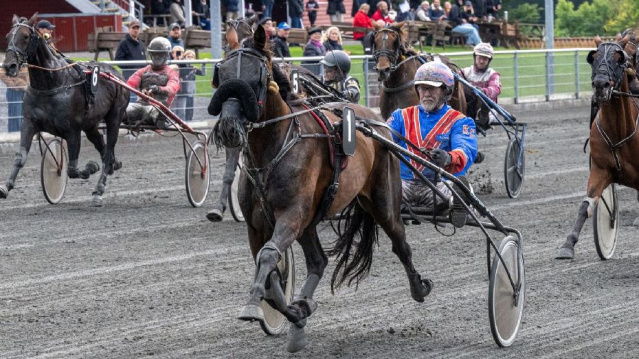 Fr�ns Hjortsh�j vandt sidste Golden League-afdeling