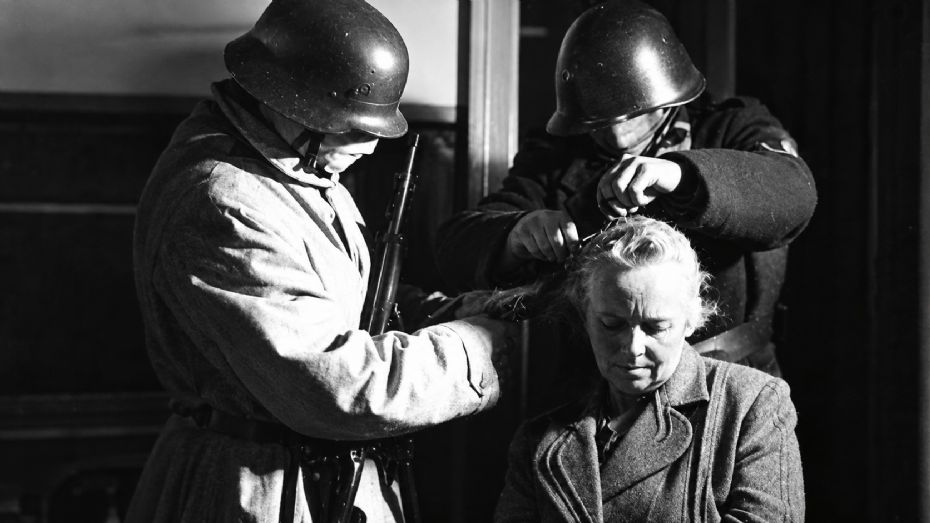 Bog skal fort�lle historien om 18 kronragede kvinder