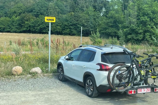 Bilisterne respekterer ikke skiltningen. Foto: Thomas Kiil Nielsen<br>