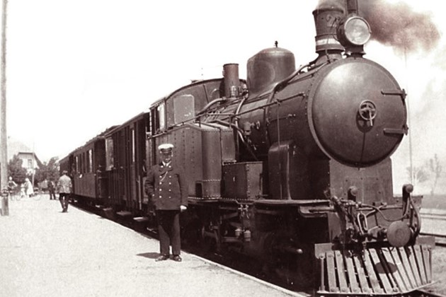 Travlhed p� Gudhjem Station. Foto: Gudhjem Museum<br>